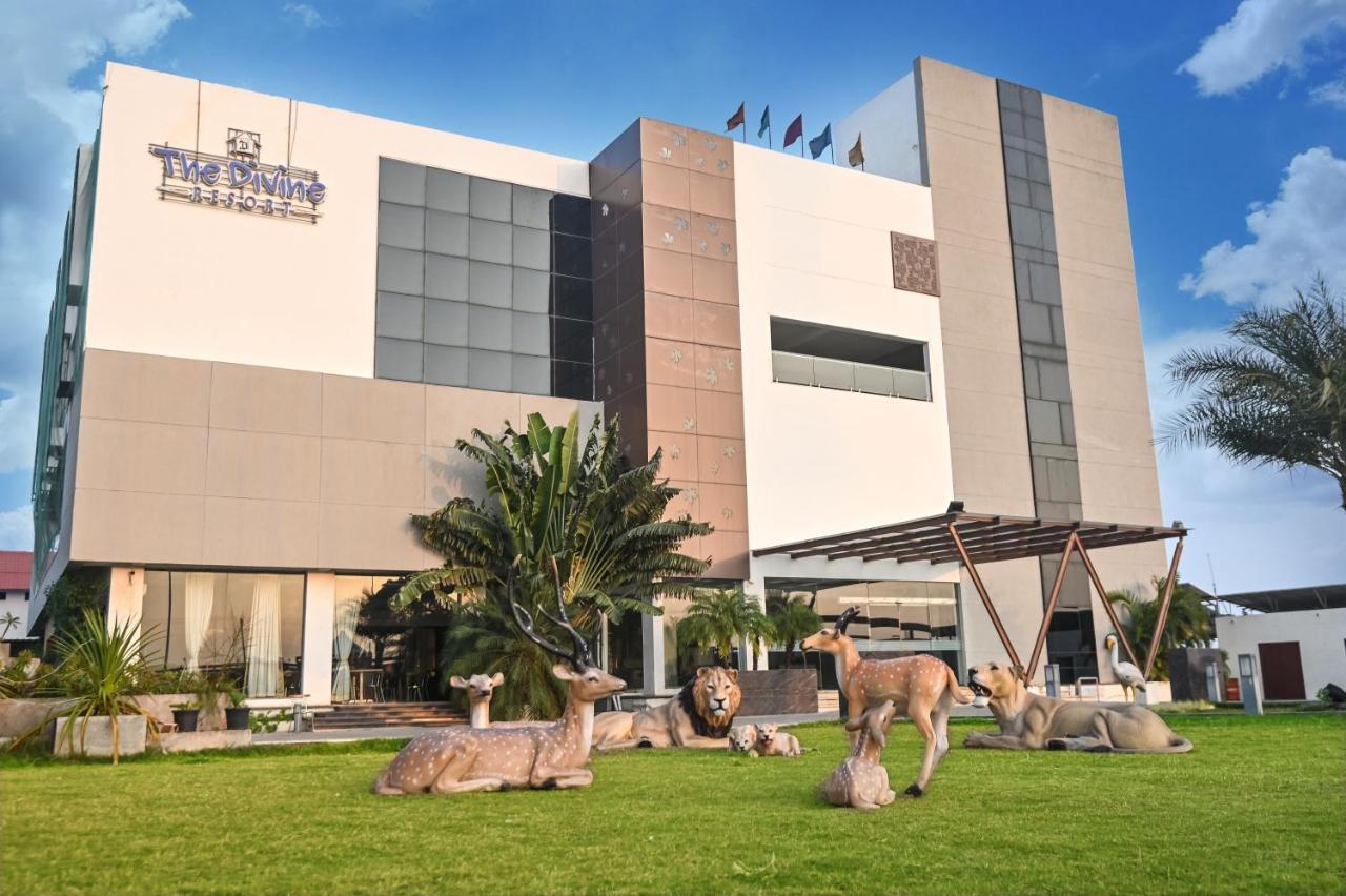 The Divine Resort Somnāth מראה חיצוני תמונה